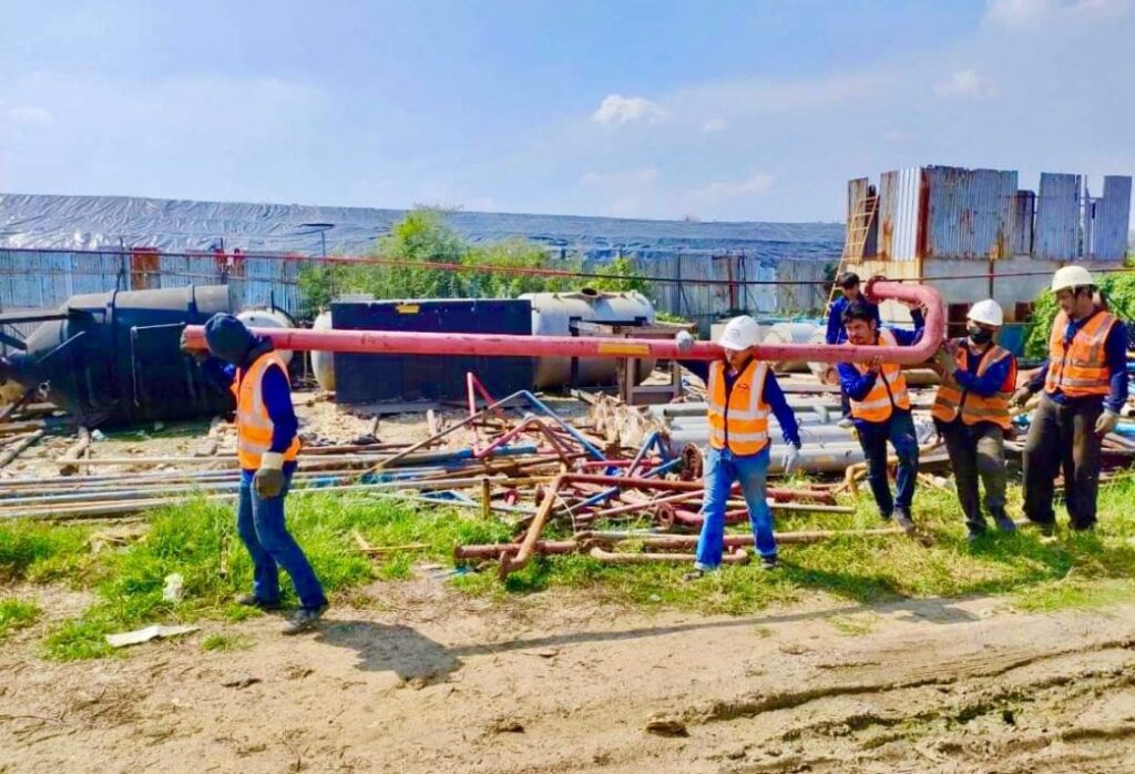 บริการรื้อถอนและขนย้ายเครื่องจักรครบวงจร | มืออาชีพด้านงานอุตสาหกรรม – TOM2000